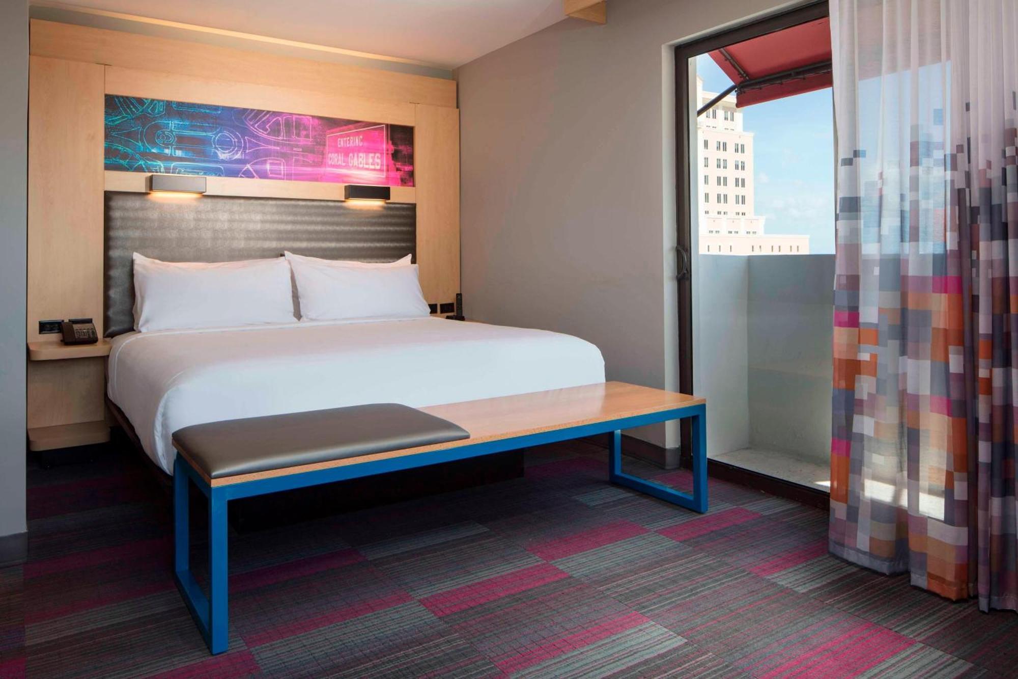 Отель Aloft Корал-Гэйблз Экстерьер фото