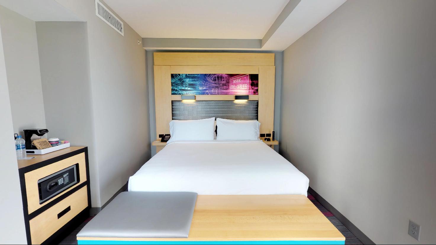 Отель Aloft Корал-Гэйблз Экстерьер фото